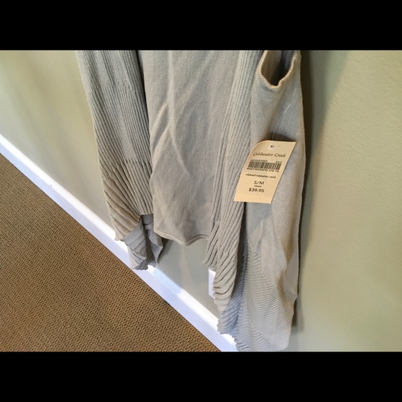 NWT Coldwater Creek Sm/Med Gray Long Sweater Vest - Picture 3 of 5